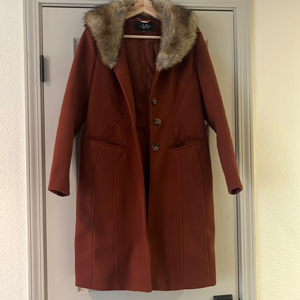 Vintage style rust long coat with removable fur size S